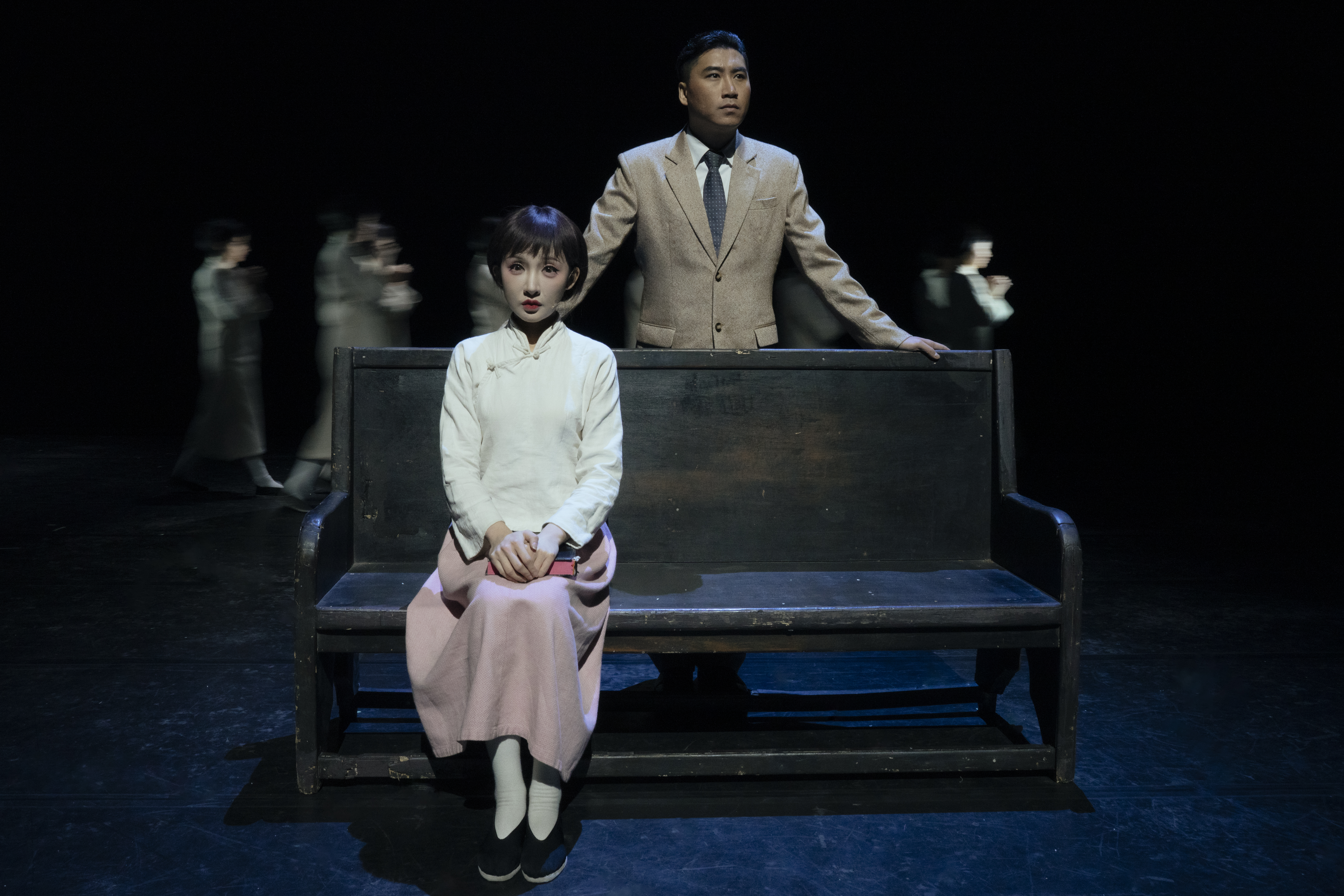 White Deer Plain play production image 4