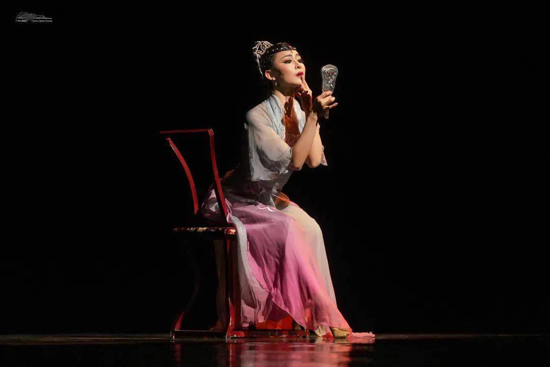 CHINA DANCE production image 15