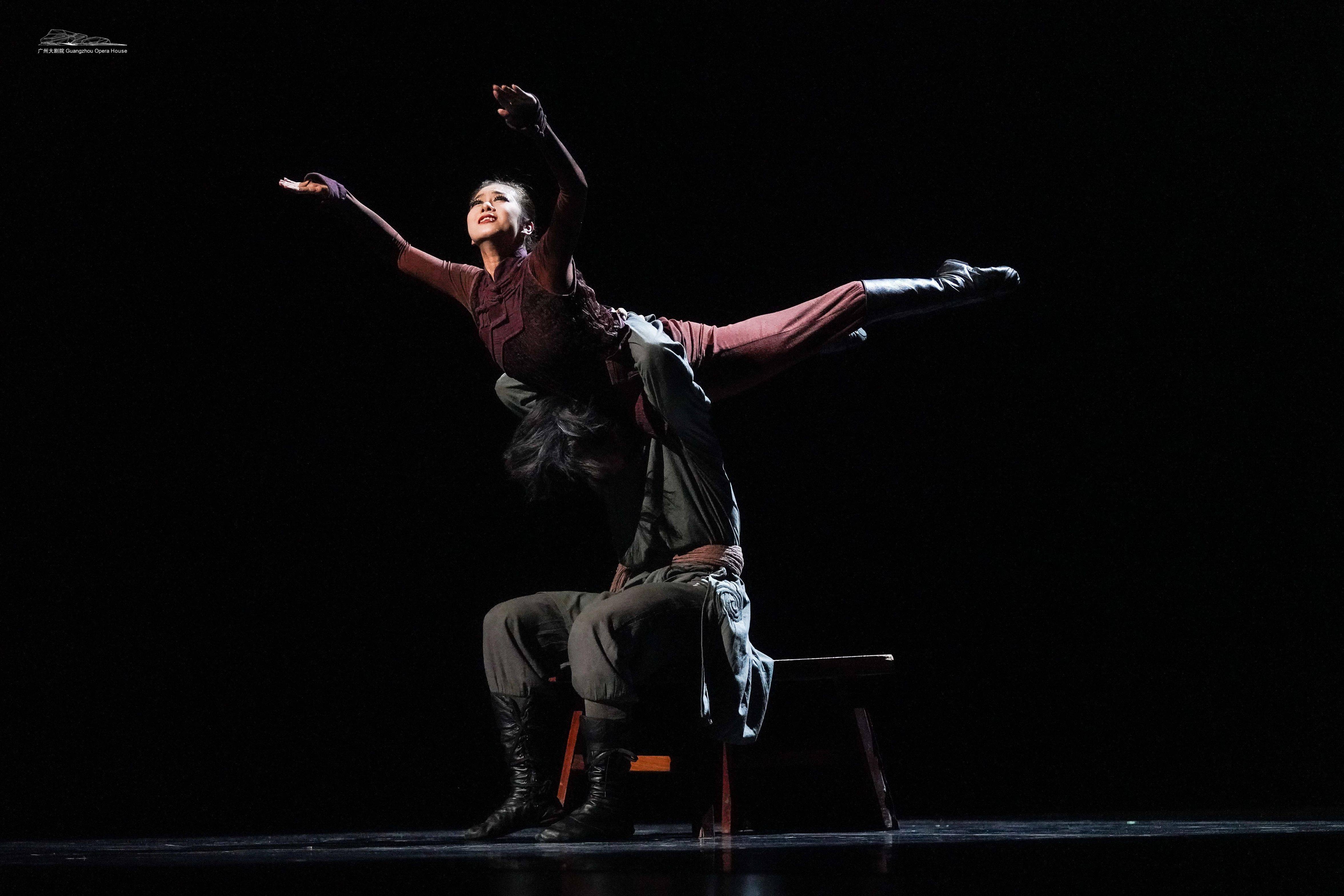 CHINA DANCE production image 3