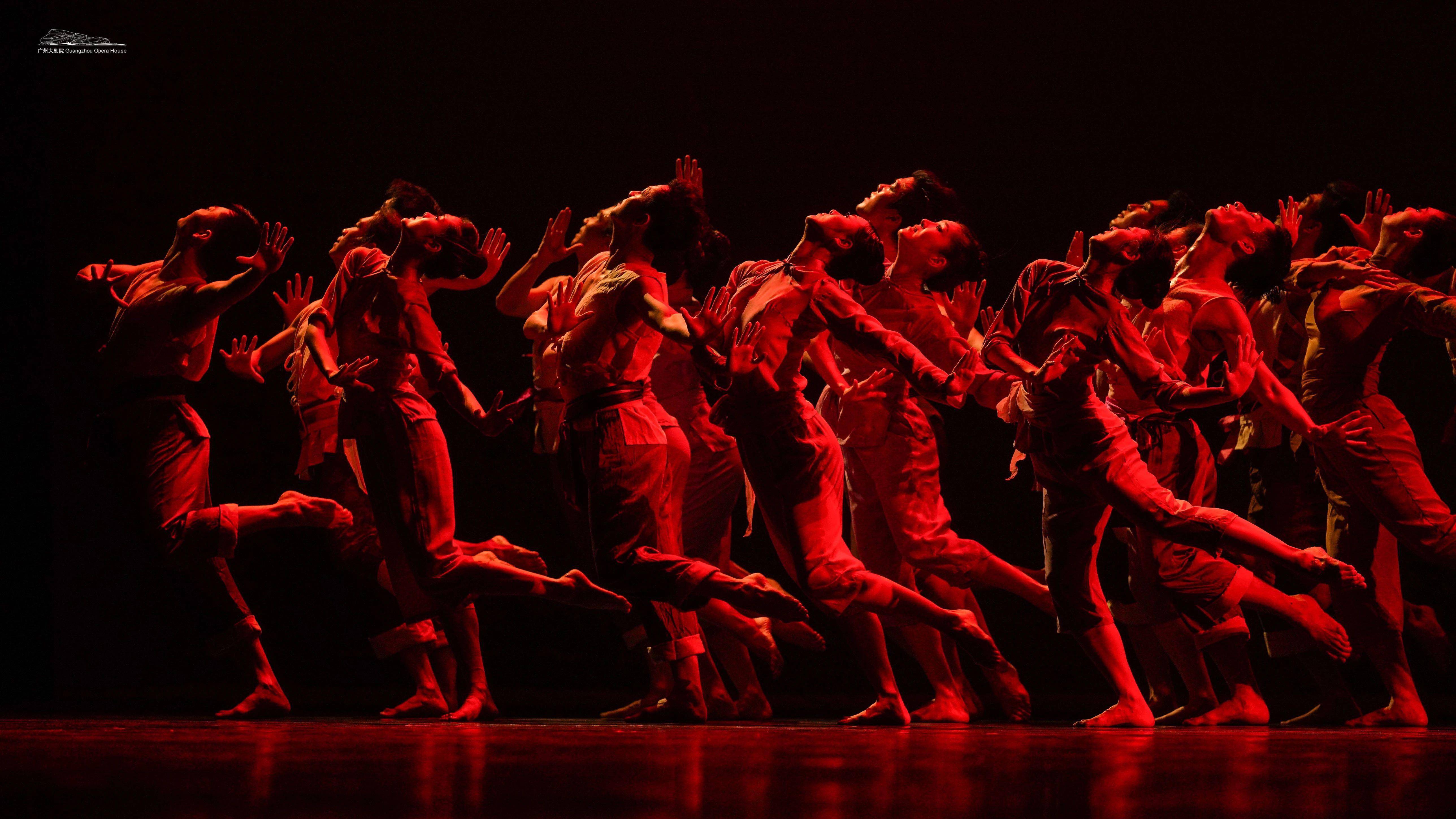 CHINA DANCE production image 4